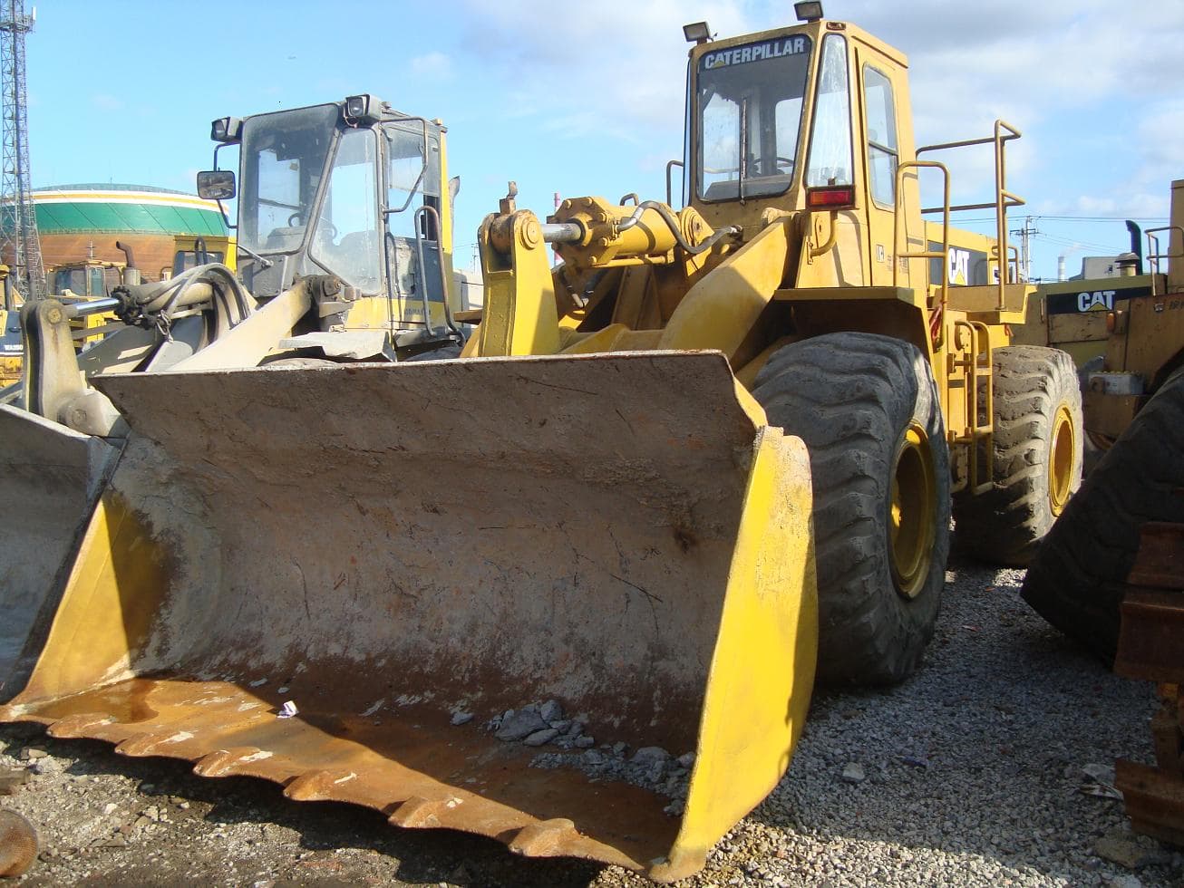 used cat loader 966E low price